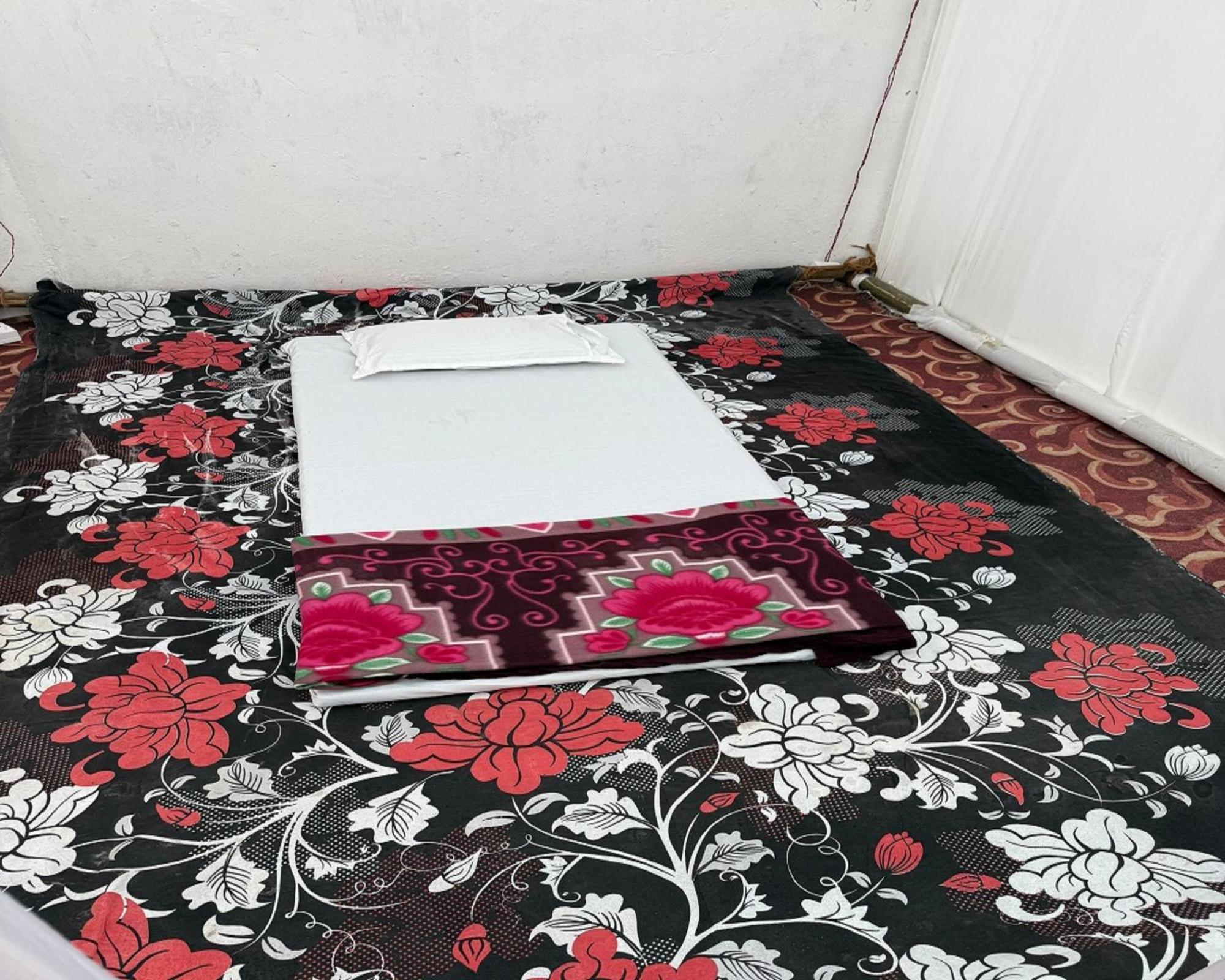 Arail Tent City Kumbh Cottage Mahakumbh -Near Arail Ghat And Naini Station Prayagraj Luaran gambar